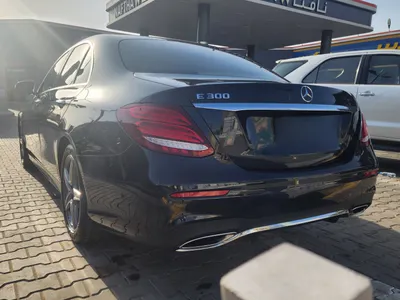 2017 مرسيدس - بنز إي 300