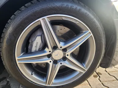 2017 مرسيدس - بنز إي 300