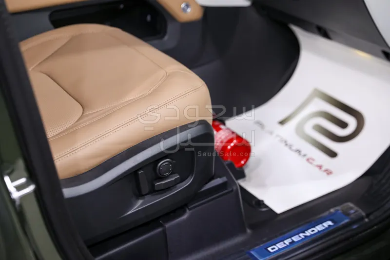 2026 لاند روفر ديفيندر اكس داينمك