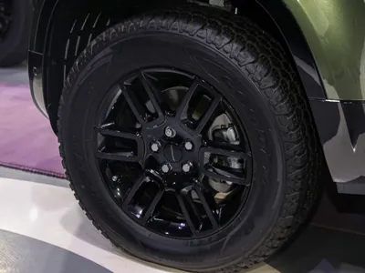 2026 لاند روفر ديفيندر اكس داينمك