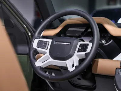 2026 لاند روفر ديفيندر اكس داينمك