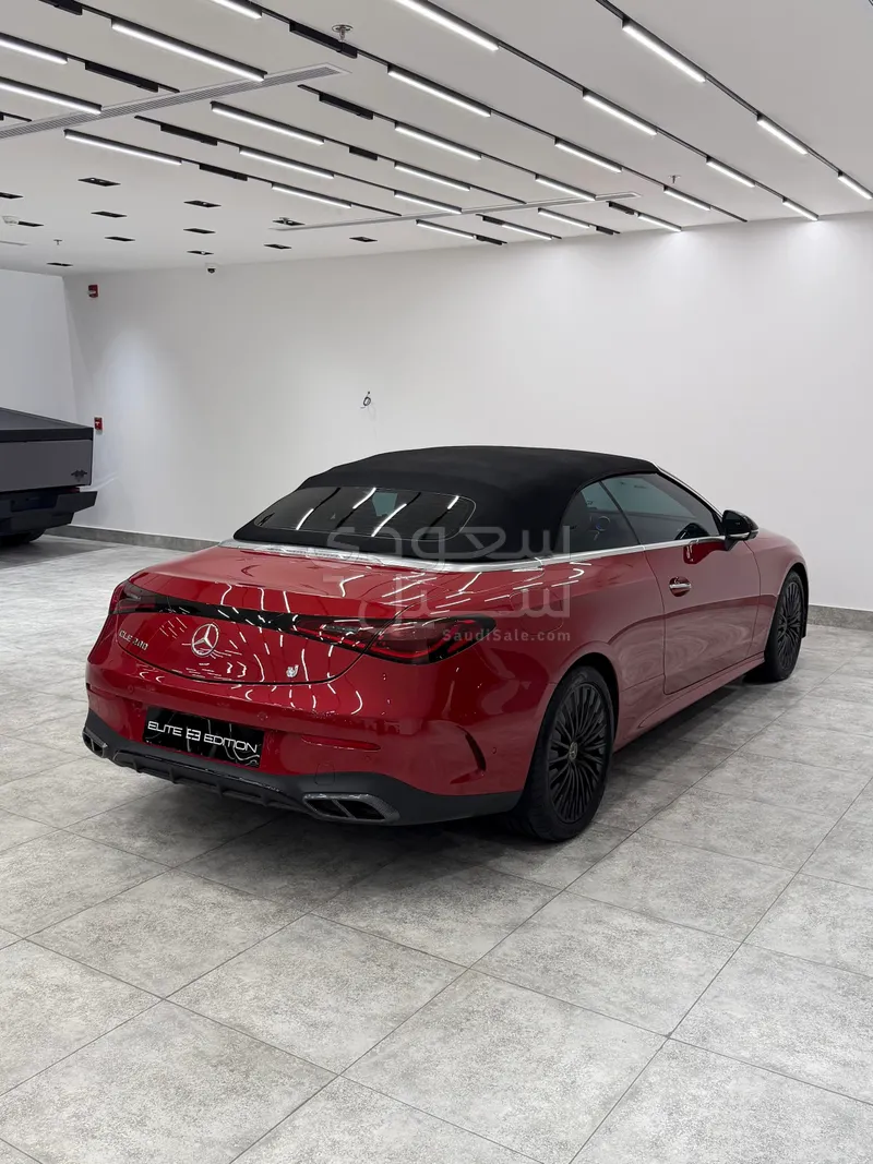 2025 مرسيدس - بنز سي إل إي 200