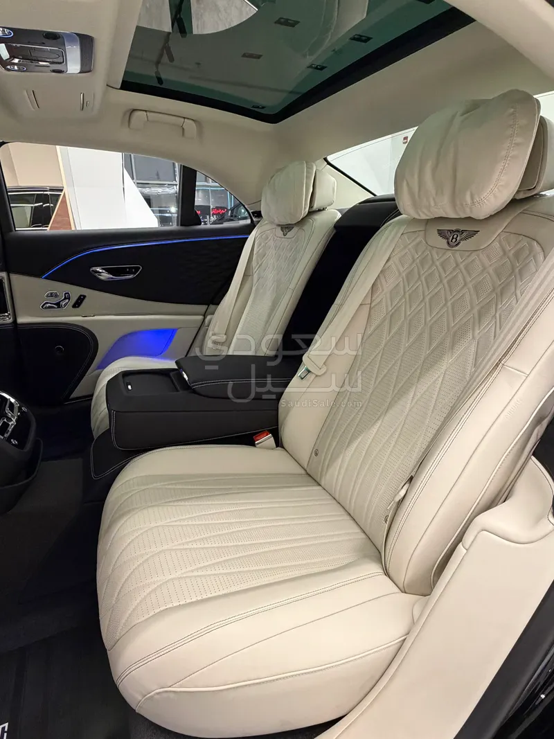 2022 بنتلي كونتيننتل فلاينج سبير