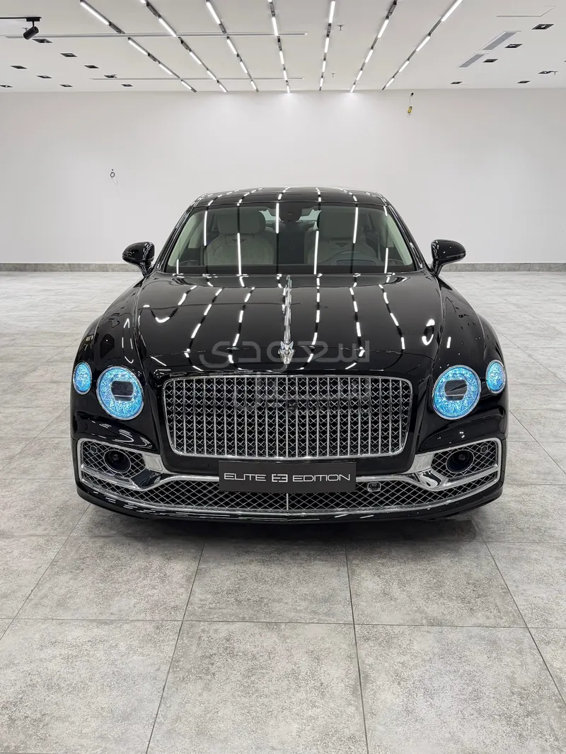 2022 بنتلي كونتيننتل فلاينج سبير