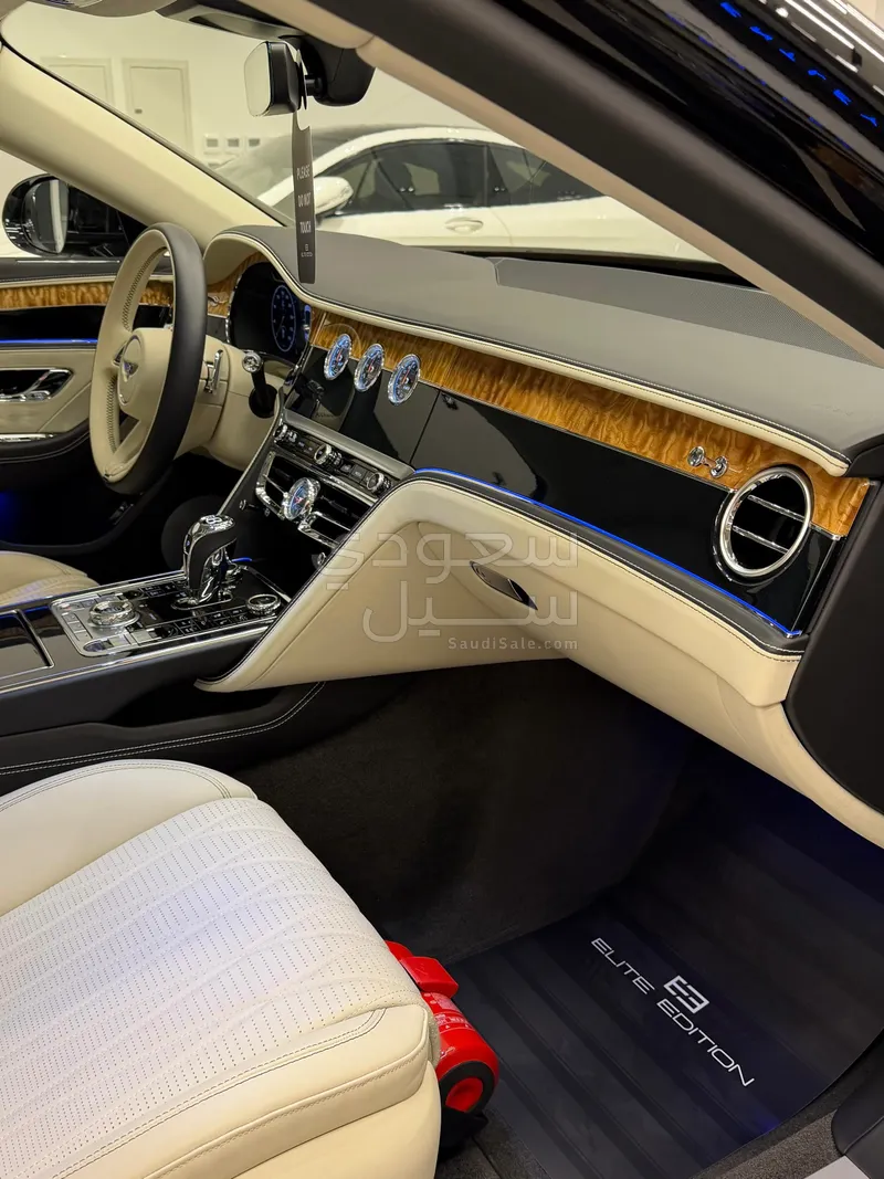 2022 بنتلي كونتيننتل فلاينج سبير