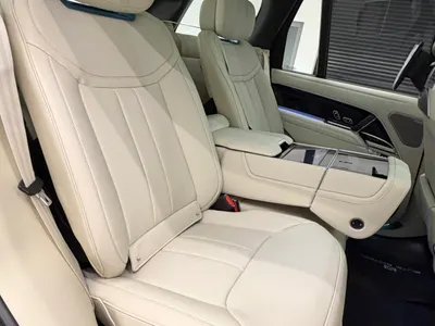 2025 لاند روفر رينج روفر اوتوبيوغرافي