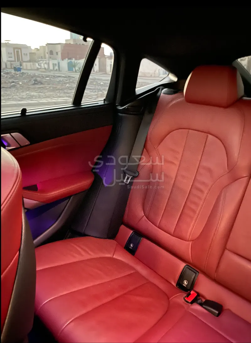 2021 بي ام دبليو الفئة اكس 6