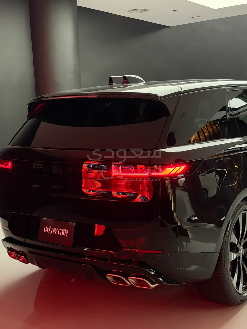 2025 لاند روفر رينج روفر سبورت اتش اس اي