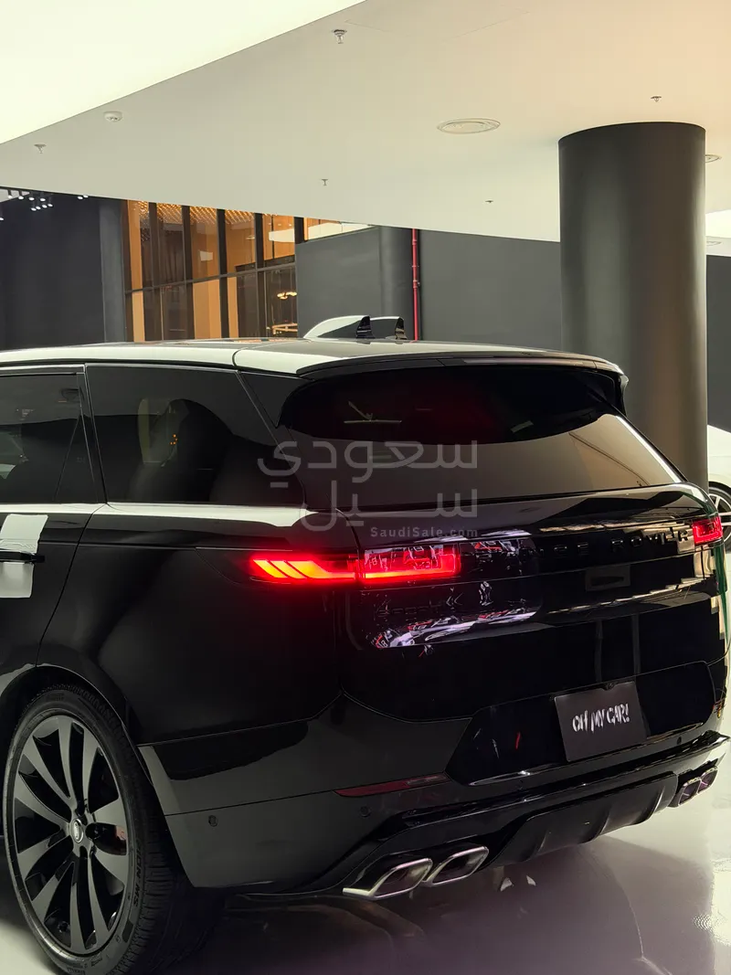 2025 لاند روفر رينج روفر سبورت اتش اس اي