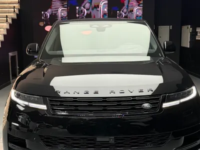 2025 لاند روفر رينج روفر سبورت اتش اس اي