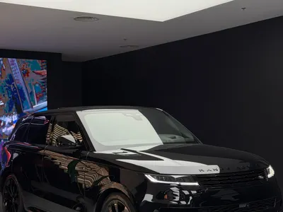 2025 لاند روفر رينج روفر سبورت اتش اس اي