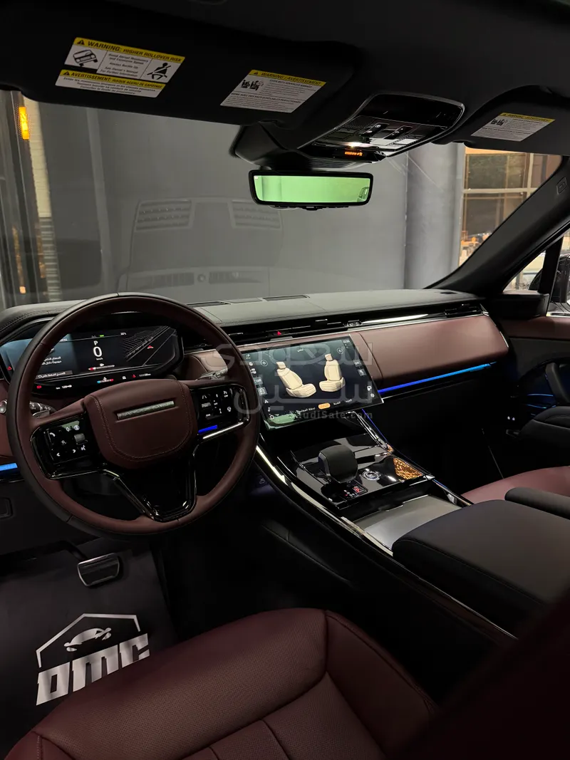 2025 لاند روفر رينج روفر سبورت اتش اس اي