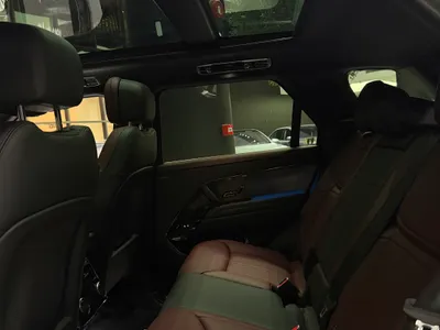 2025 لاند روفر رينج روفر سبورت اتش اس اي