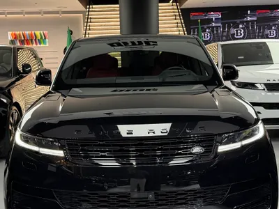 2025 لاند روفر رينج روفر سبورت اتش اس اي