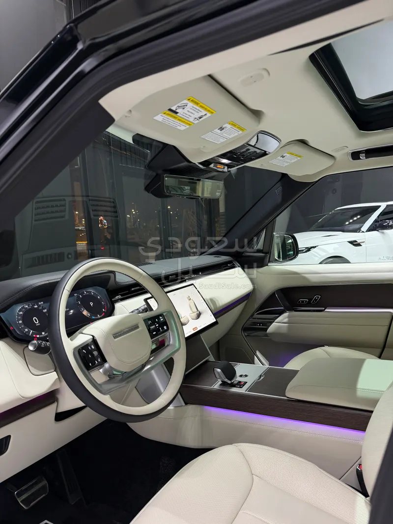 2025 لاند روفر رينج روفر اتش اس اي