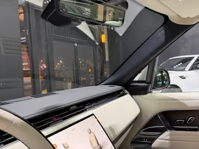 2025 لاند روفر رينج روفر اتش اس اي