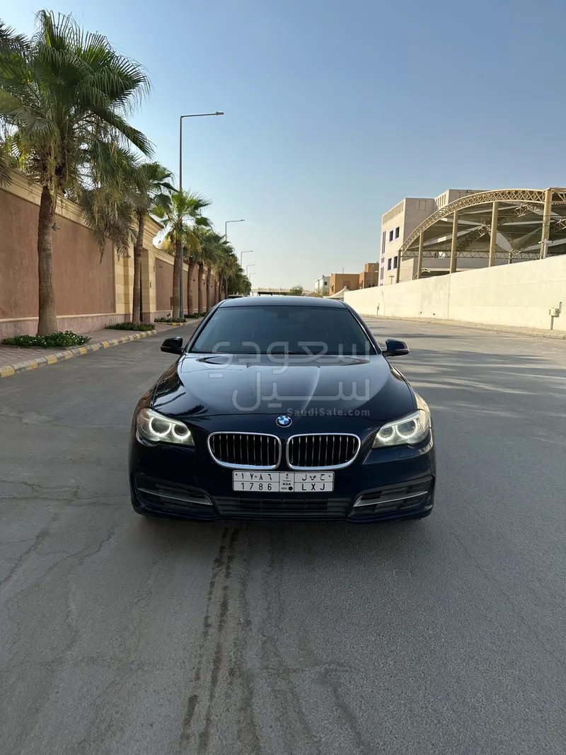 2015 بي ام دبليو الفئة الخامسة 520 أي