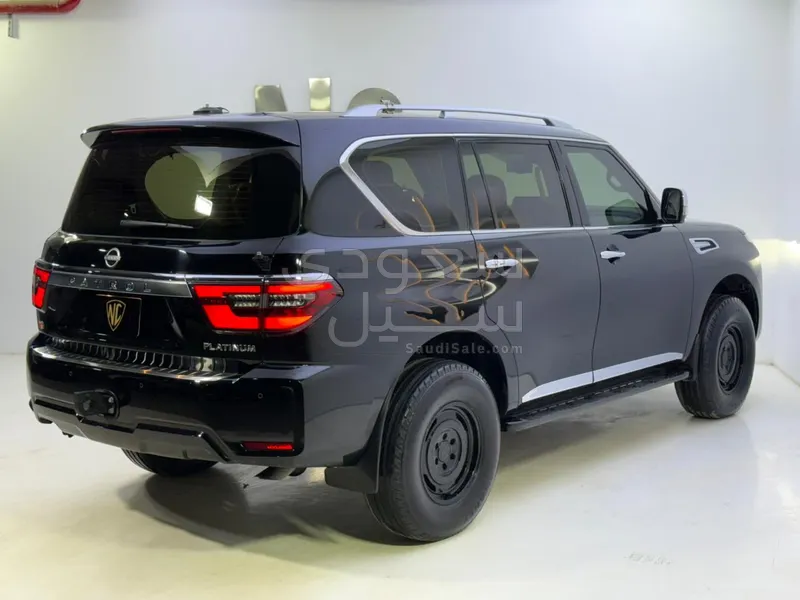 2023 Nissan Patrol Titanium