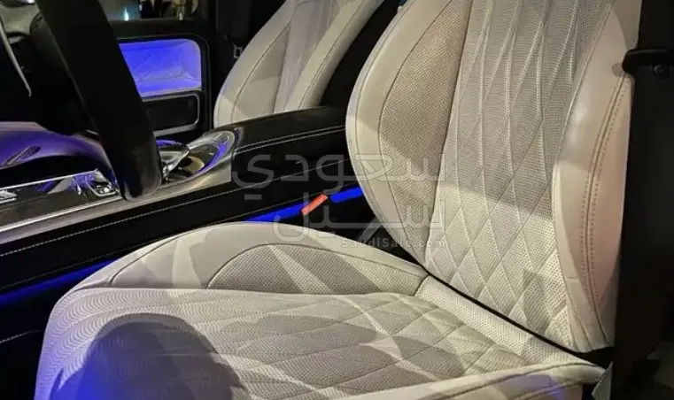 2022 مرسيدس - بنز جي 63