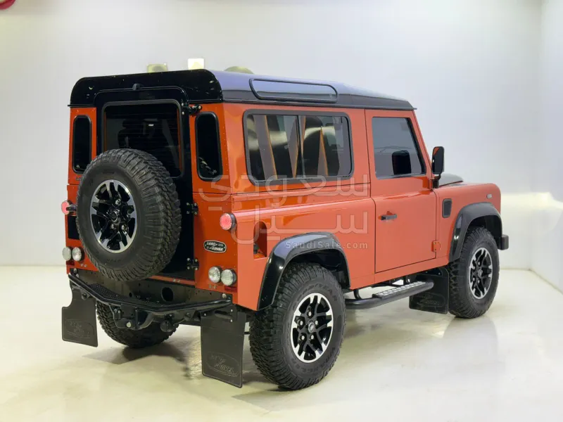 2016 Land Rover Defender