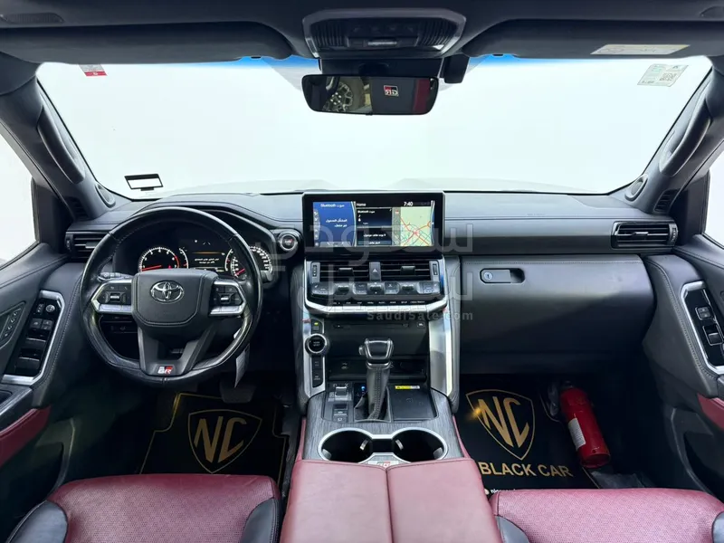 2022 تويوتا لاند كروزر جي ار سبورت