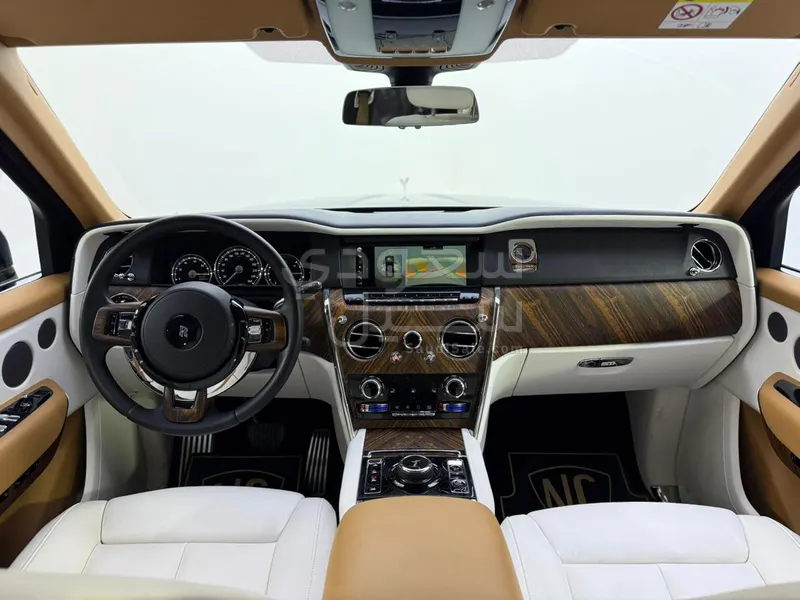 2022 رولز رويس كولينان