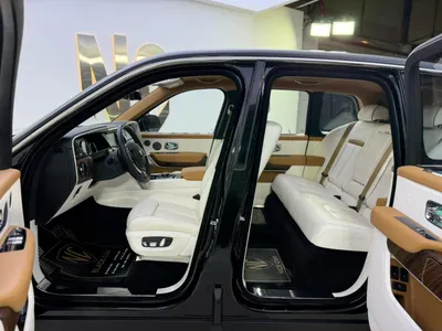 2022 رولز رويس كولينان