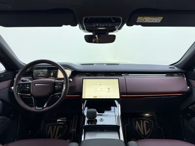 2025 Land Rover Range Rover Sport SE