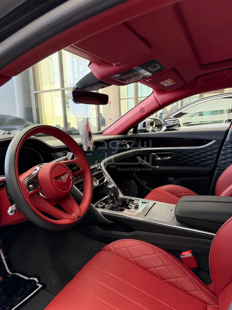 2024 بنتلي كونتيننتل فلاينج سبير مولينر