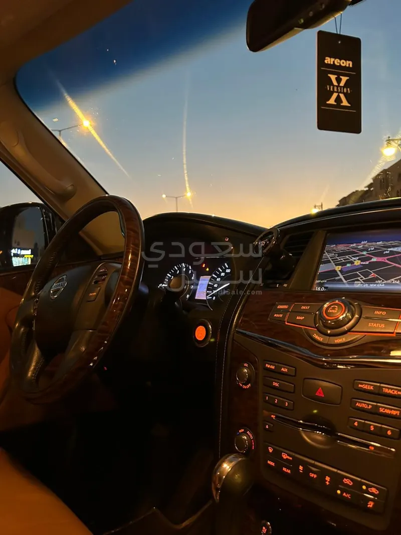 2014 نيسان باترول بلاتينيوم