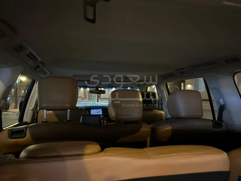 2014 نيسان باترول بلاتينيوم