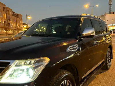 2014 نيسان باترول بلاتينيوم