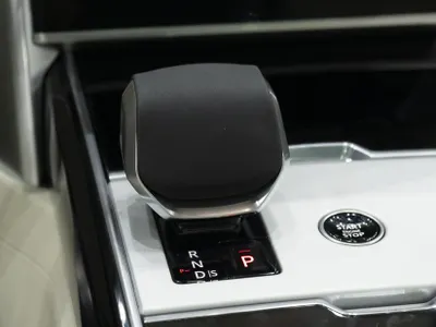 2025 Land Rover Range Rover Autobiography