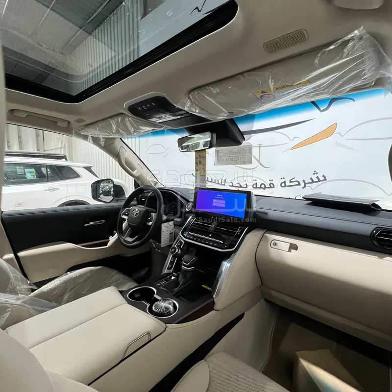 2026 تويوتا لاند كروزر جي اكس ار