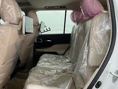 2026 تويوتا لاند كروزر جي اكس ار