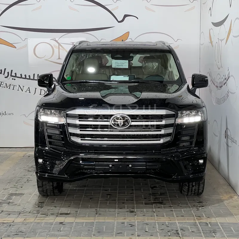 2026 تويوتا لاند كروزر جي اكس ار