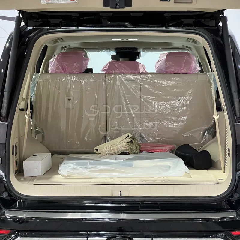 2026 تويوتا لاند كروزر جي اكس ار4