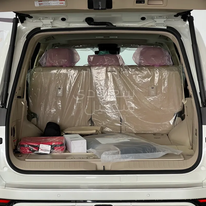 2026 تويوتا لاند كروزر جي اكس ار 3