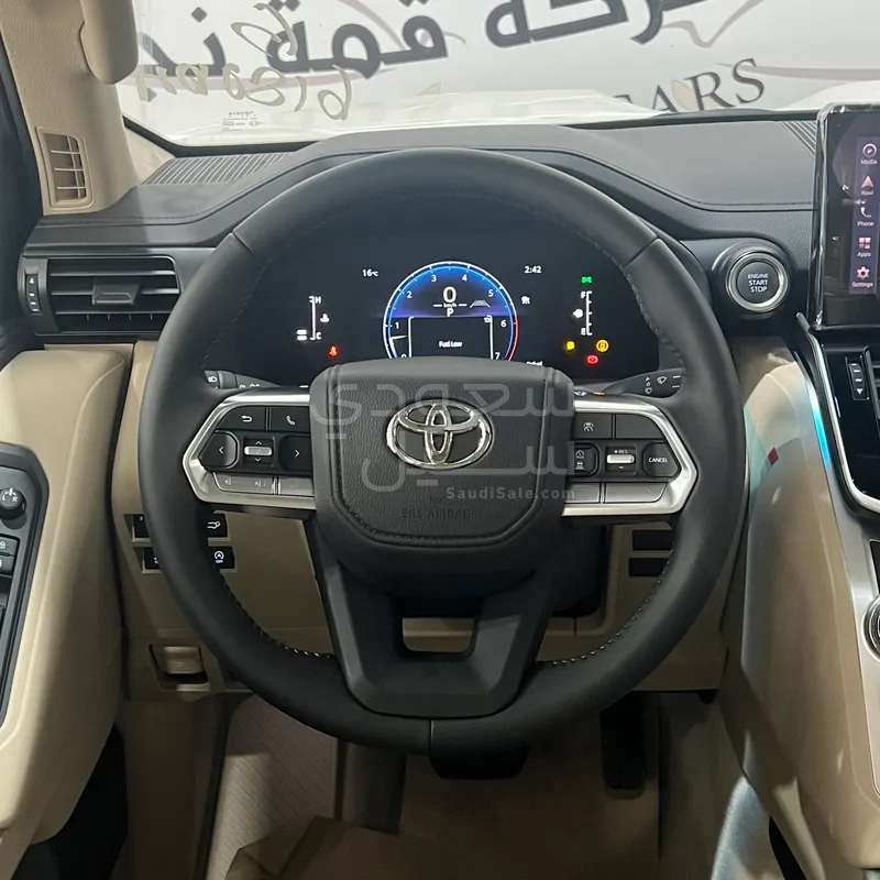 2026 تويوتا لاند كروزر جي اكس ار 3