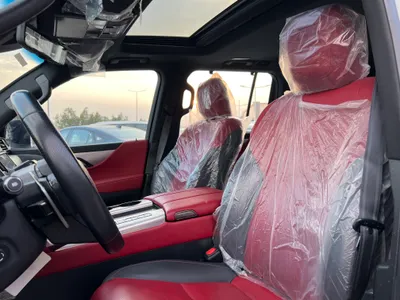 2025 لكزس إل إكس 600