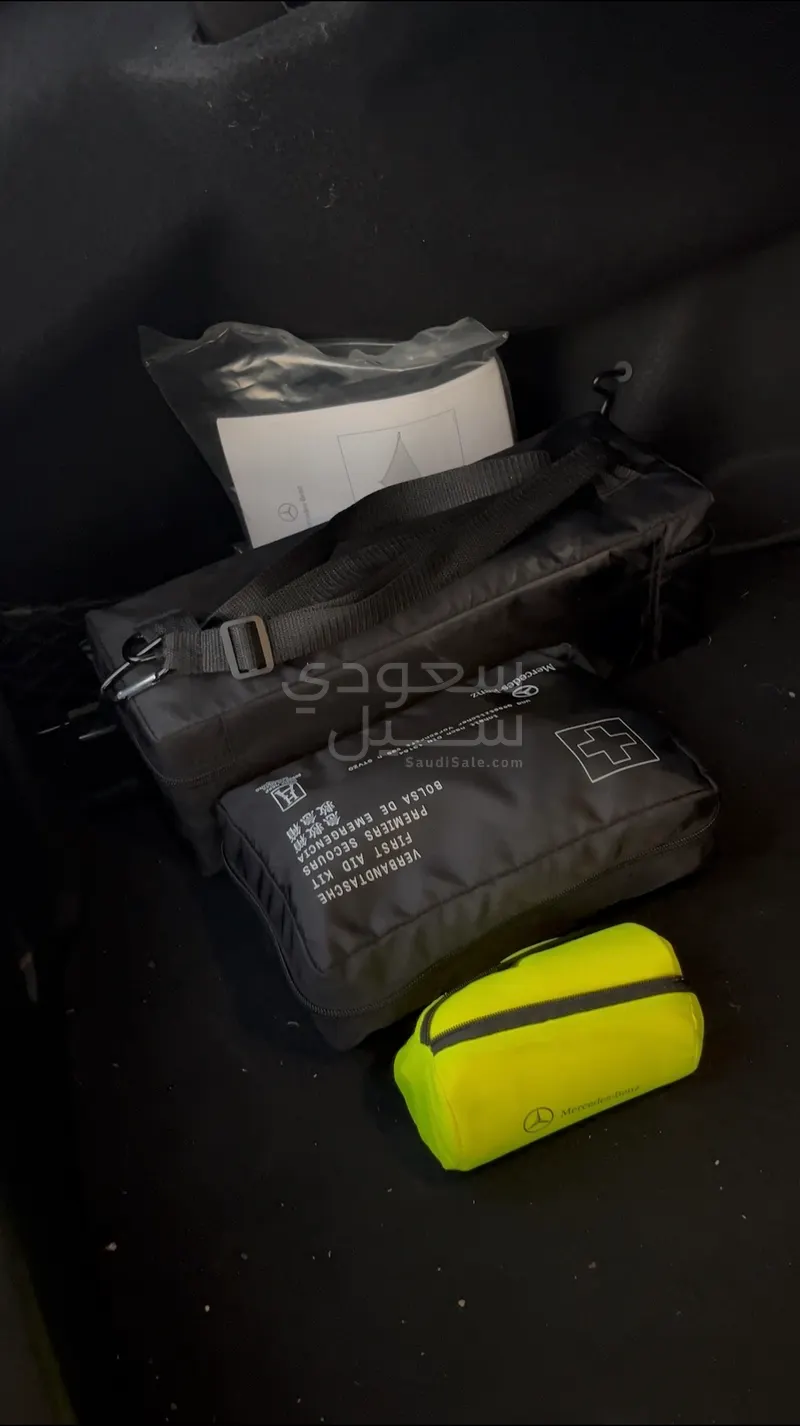 2022 مرسيدس - بنز إي 300 كوبيه