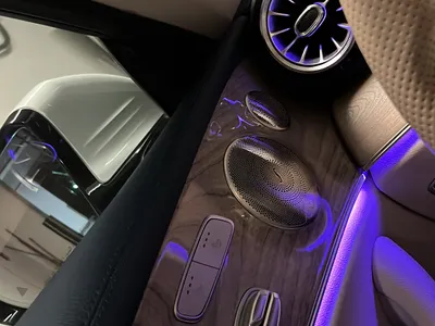 2022 مرسيدس - بنز إي 300 كوبيه