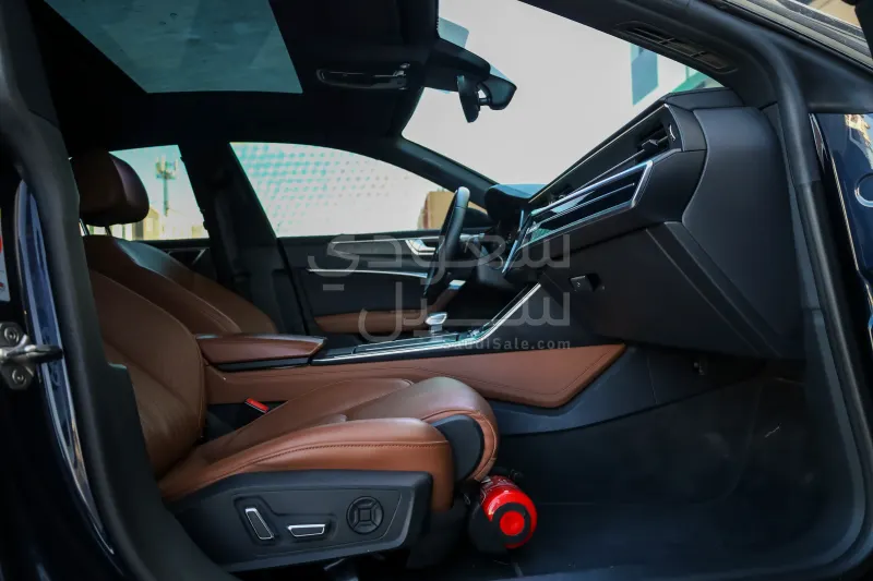 2022 اودي اي 7 55 تي اف اس اي