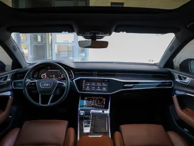 2022 اودي اي 7 55 تي اف اس اي