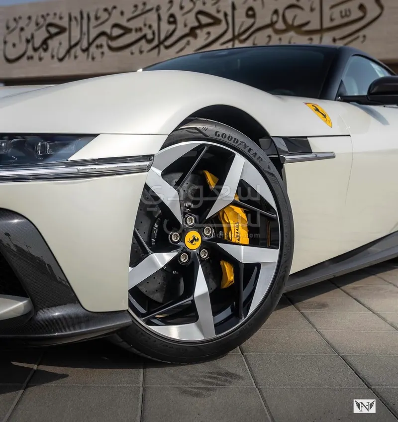 2025 Ferrari 12 Cilindri