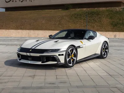 2025 Ferrari 12 Cilindri