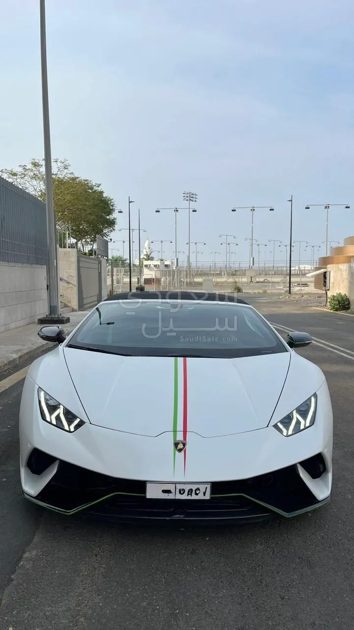 2018 لمبرجيني هوراكان بيرفورمانت