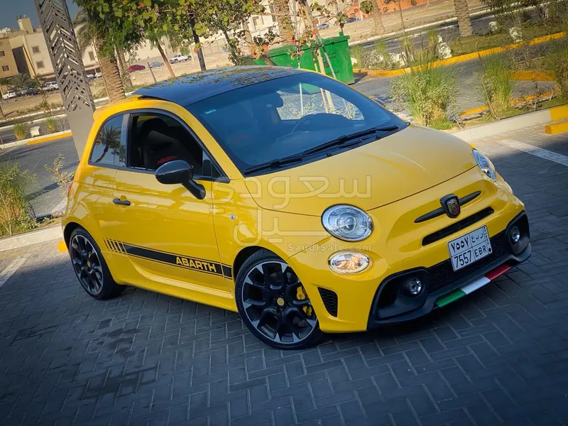 2020 فيات ابارث 595 كومبيتزيون