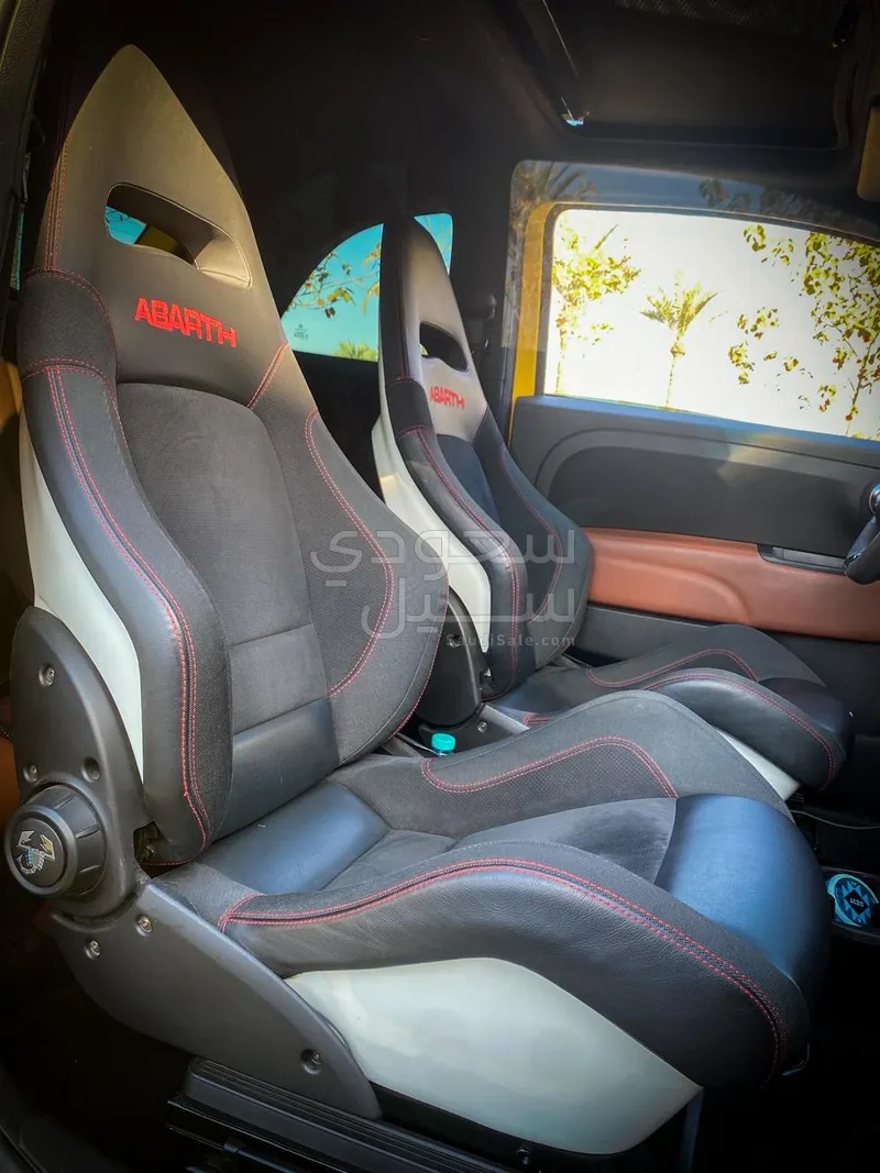 2020 فيات ابارث 595 كومبيتزيون