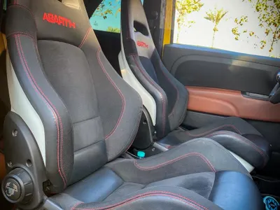 2020 فيات ابارث 595 كومبيتزيون